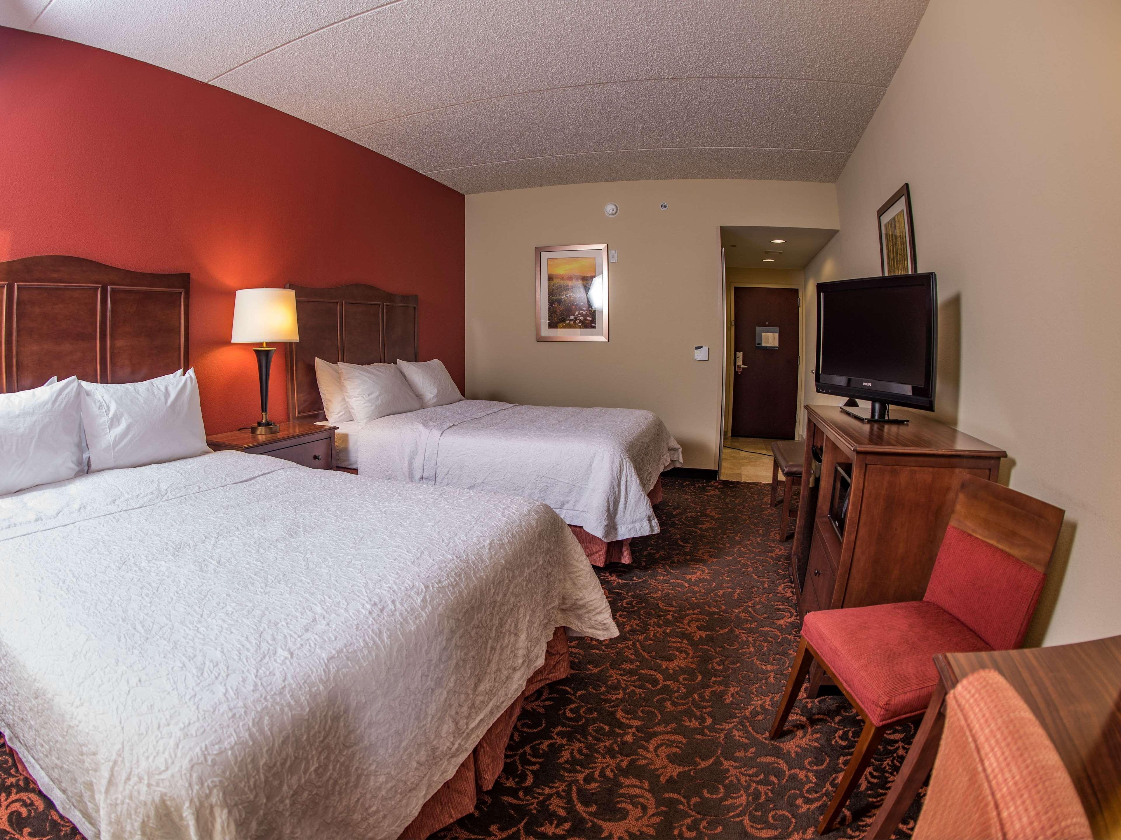 Hampton Inn And Suites Woodstock, Virginia Екстериор снимка