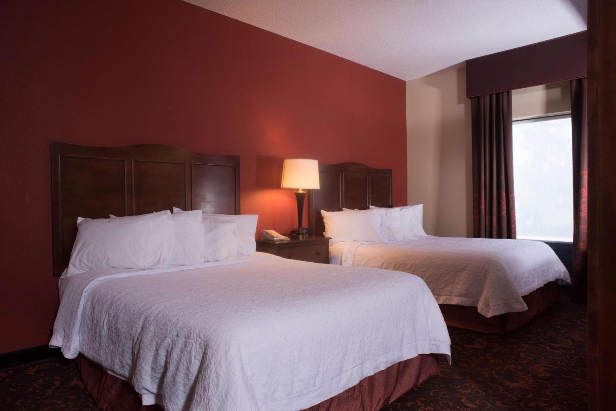 Hampton Inn And Suites Woodstock, Virginia Екстериор снимка