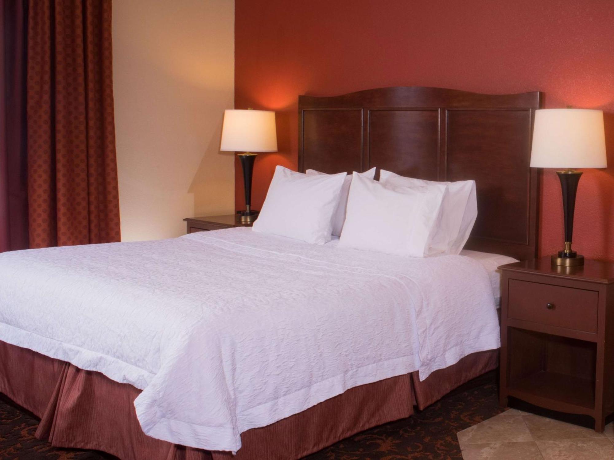 Hampton Inn And Suites Woodstock, Virginia Екстериор снимка