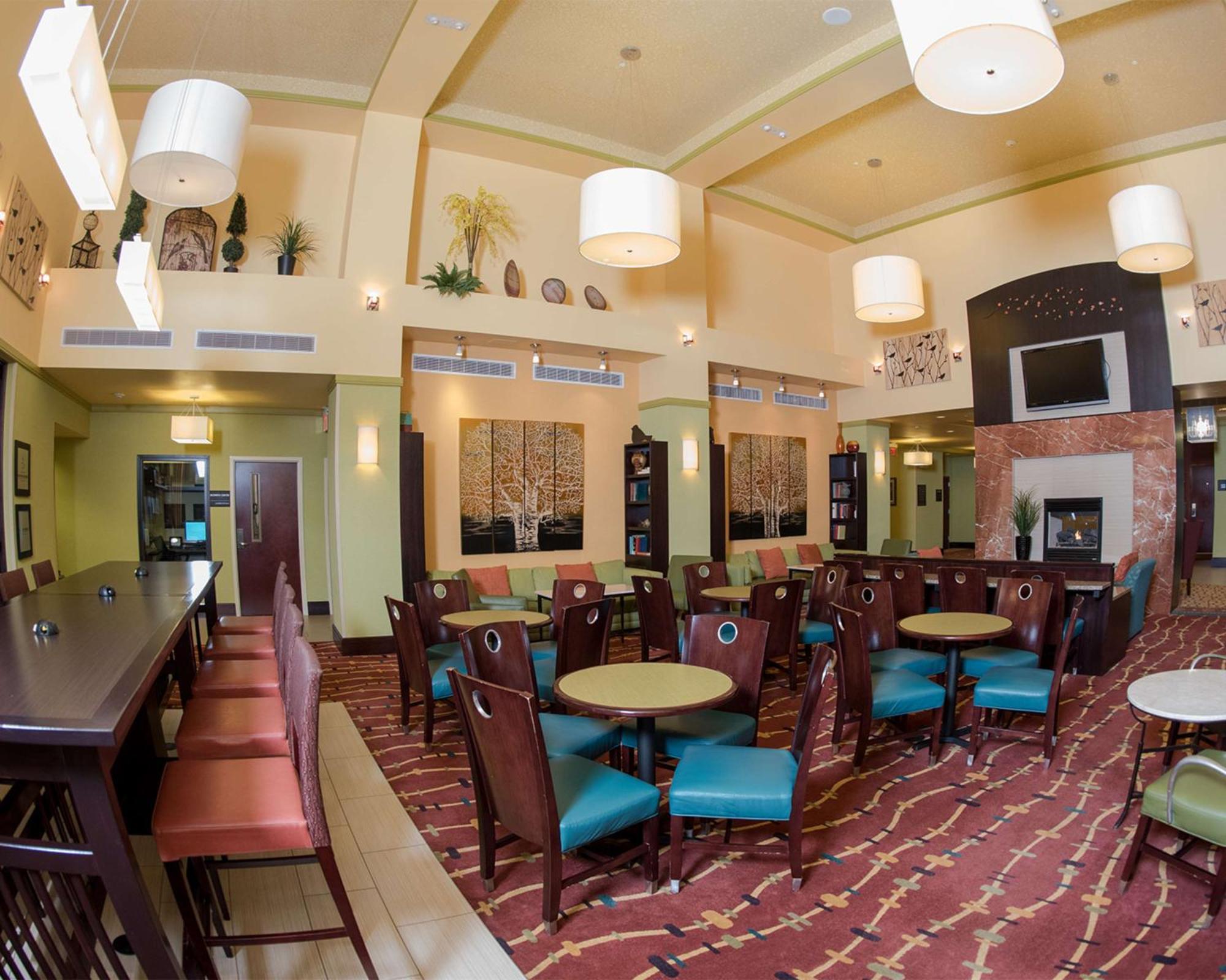 Hampton Inn And Suites Woodstock, Virginia Екстериор снимка